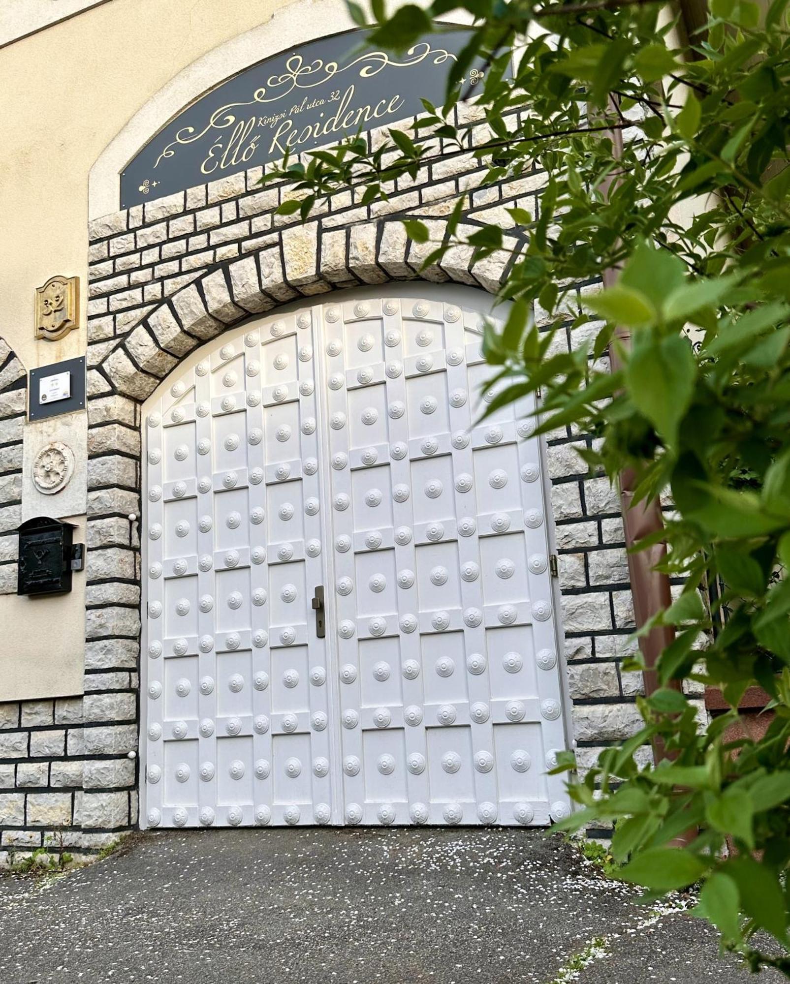 Ello Residence Veszprém Eksteriør billede
